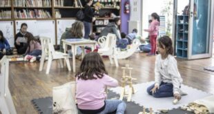 La Biblioteca Estrada cumple 60 años y lo celebra a lo grande