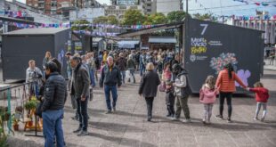 El Mercado del Centro cambia de horario por la temporada de verano