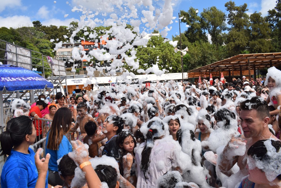 Más de 2.100 asistentes a los centros Cuidar celebraron el cierre de las propuestas de verano en La Florida