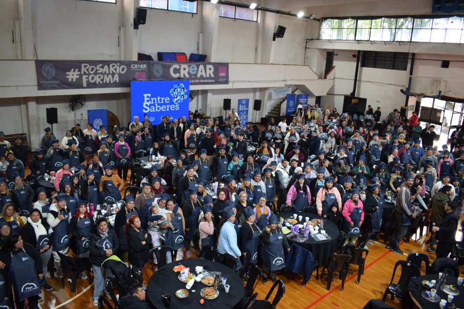 La Municipalidad presentó la edición 2026 del programa «Entre Saberes»